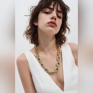 Jack E. OHS New York blue snd gold link necklace